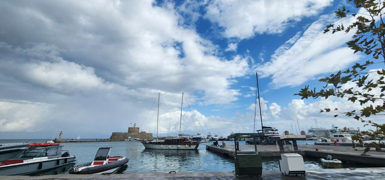 12 Ada İçin Kapıda Vize 1 Yıl Daha Uzatıldı: Yat ve Tekne ile Geçiş Ücreti 80-100 Euro, Ziyaretçi Sayısı Artıyor 5